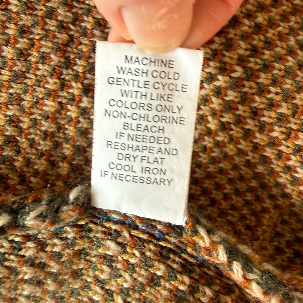 Open-Front Geometric Pattern Knit Cardigan - Orange, Blue, Cream Size Medium - Picture 8 of 9